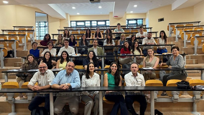 Σεμινάριο (workshop) με υπόθεση εργασίας ναυτικό ατύχημα στο πλαίσιο του Μνημονίου Συνεργασίας μεταξύ της Νομικής Σχολής Αθηνών και της Διεθνούς Ένωσης Αλληλασφαλιστικών Οργανισμών (IG P&I Clubs)